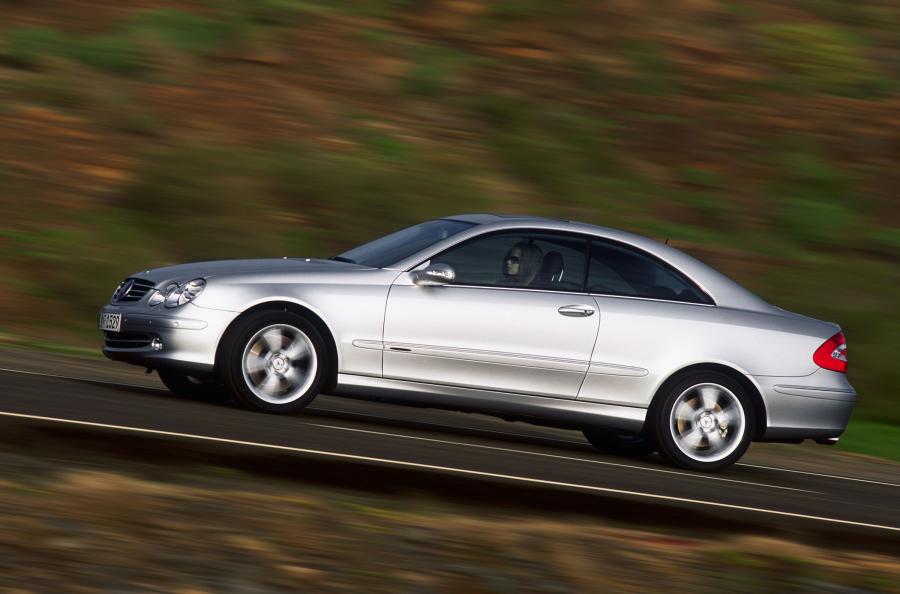  Mercedes-Benz CLK-Class 2003 года  (фото 10 из 163)